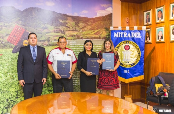 Mitradel ratificó 5 convenios colectivos de trabajo en enero de 2019