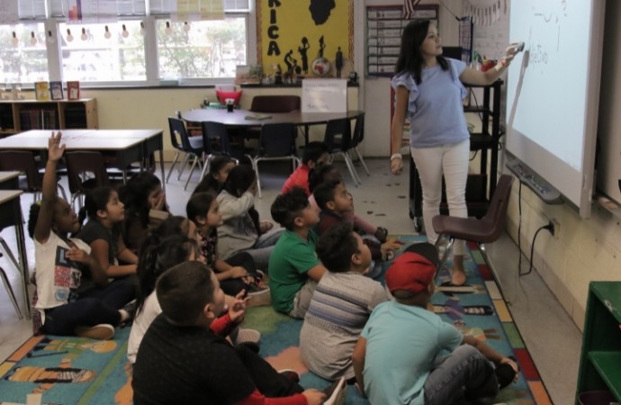 Más de 30 docentes panameños participan en proceso para trabajar en Estados Unidos
