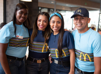 Arcos Dorados: segunda mejor empresa para trabajar en Panamá