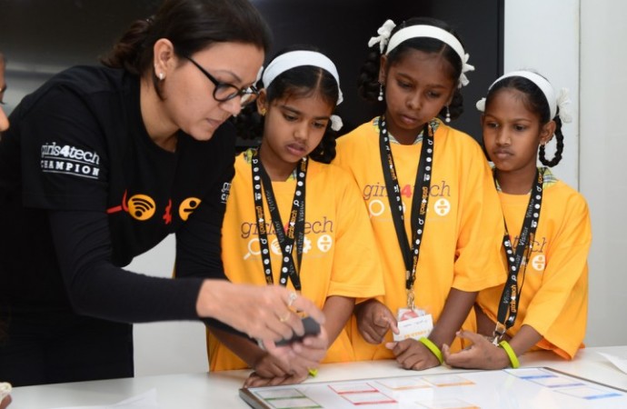 Cinco años y seguimos creciendo: Mastercard se compromete a ayudar a 1 millón de niñas a nivel mundial