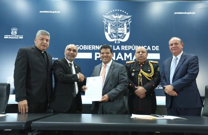 En alianza con la Universidad de Panamá, el SPI lanza Licenciatura en Seguridad Nacional y Estudios Internacionales