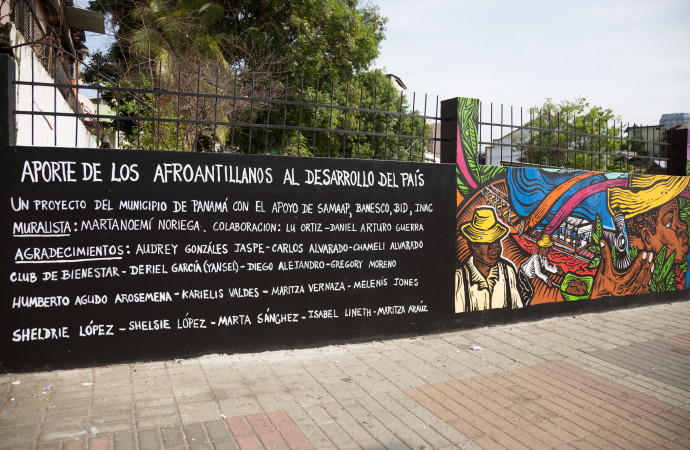 Hoy se inauguró mural de SAMAAP, de la artista Martanoemi Noriega