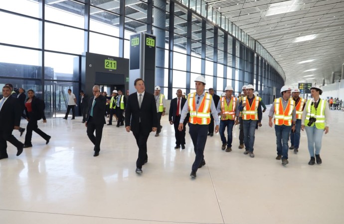 Presidente Varela recorre ampliación de Terminal 2 del Aeropuerto de Tocumen y la deja en 98% de avance