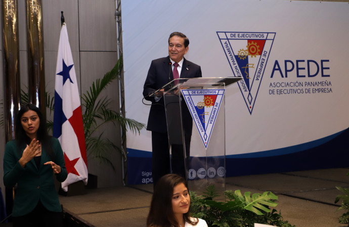 Presidente Cortizo Cohen anuncia acciones para reactivar la economía