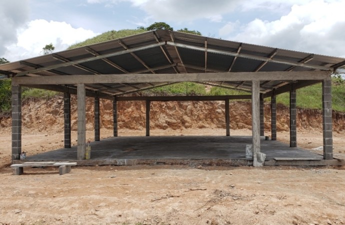 Parque Eólico Toabré apoya a la comunidad de Monte Grande en la construcción de Casa Comunal