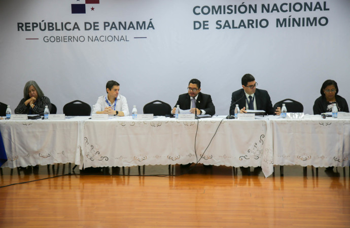 Consultas de la Comisión de Salario Mínimo inician en Colón