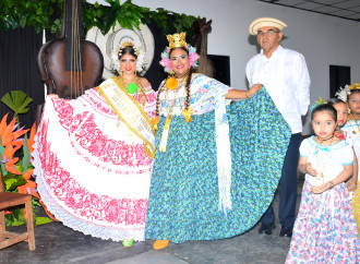 Santeños de San Miguelito invitan al desfile de carretas típicas para conmemorar el primer grito de independencia el 10 de noviembre