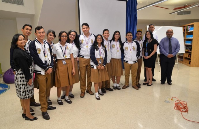 Con proyecto contra el bullying estudiantes de Panamá ganan premio internacional