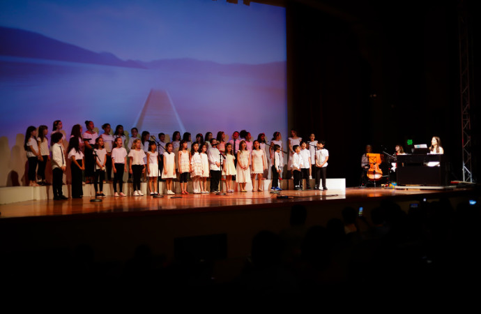 MET celebra la diversidad cultural con concierto “Cantando Alrededor del Mundo”