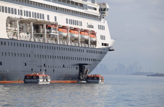 Panamá único país que brinda Ayuda Humanitaria al crucero Zaandam
