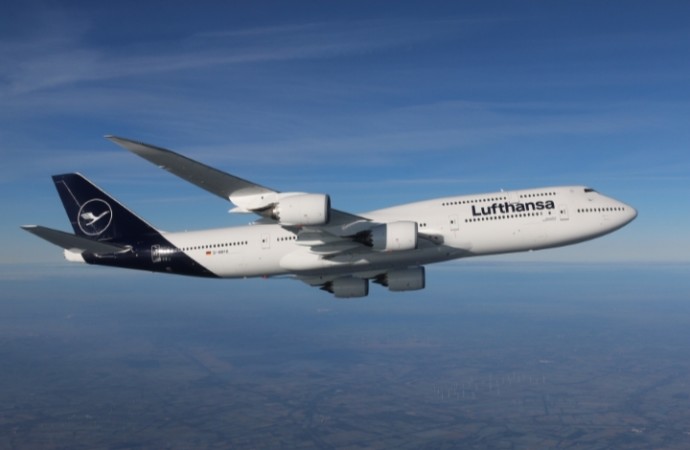 Lufthansa Group logra un EBIT ajustado de 2.000 millones de euros en un difícil entorno económico