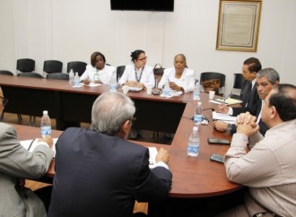 Una vez termine la crisis, enfermeras de Panamá piden que la prioridad del Gobierno sea la salud