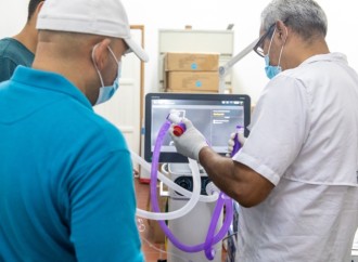 Minsa recibe equipos médicos donados por Copa Airlines