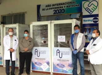Policlínica de la CSS – Colón recibe donación de cinco cabinas para pruebas de coronavirus