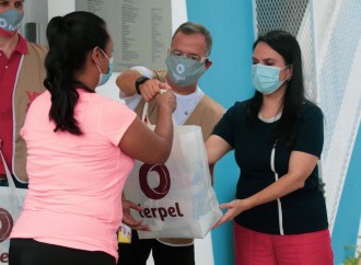 MIDES en alianza con TERPEL entregan 300 bolsas de comidas en comunidad del corregimiento de El Chorrillo