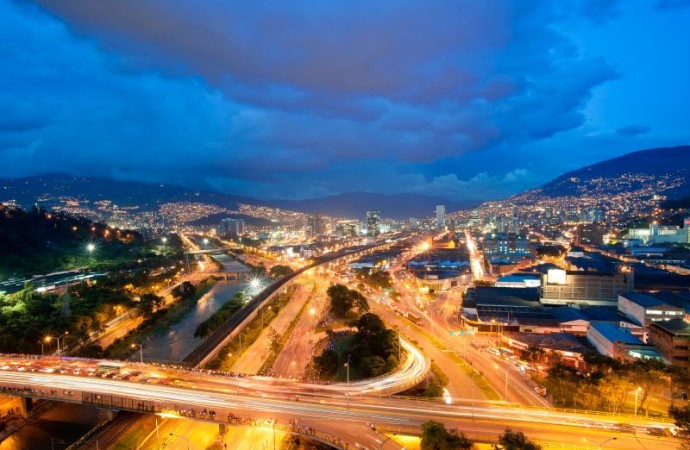 Medellín, la ciudad modelo por reinventarse tras su difícil pasado violento, hoy es ejemplo en su estrategia para afrontar el COVID-19