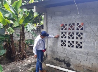 Miviot evalúa daños a casas por reciente sismo en Barú