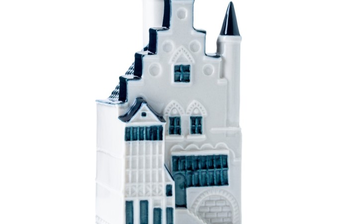 KLM presenta su nueva casa miniatura en cerámica de Delft