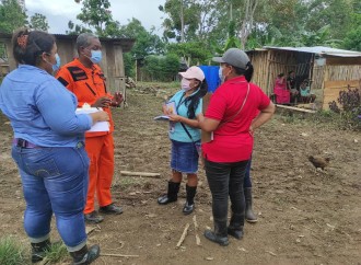 Miviot evalúa a familias afectadas por lluvias en la provincia de Bocas del Toro
