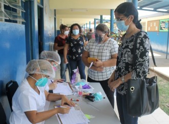 397 docentes y administrativos de la provincia de Herrera y Los Santos fueron vacunados