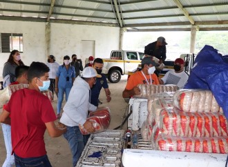 Más de 3 mil libras de arroz son distribuidas en Herrera