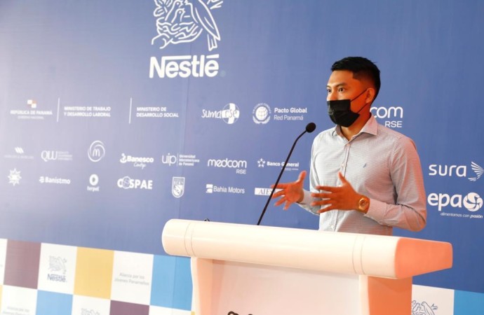 Joven panameño gana concurso regional Innovatón impulsado por Nestlé