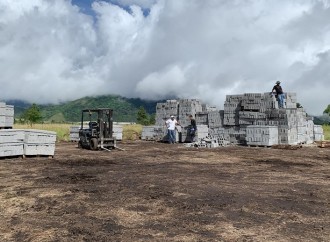 Miviot inicia traslado de materiales para la construcción de viviendas a los afectados de Eta e Iota a Tierras Altas