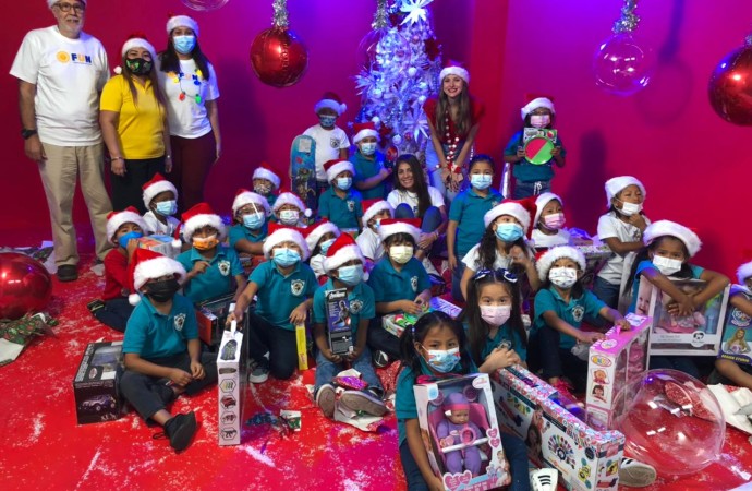 Digicel refuerza el espíritu navideño con una emotiva campaña y regala a sus clientes un carro del año y dinero en efectivo