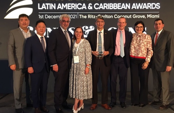 BCIE recibe premio “Equipo de Fondeo Bancario del año” para América Latina y el Caribe por parte de Bonds & Loans