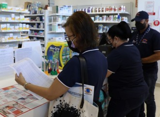 Acodeco verifica 110 farmacias durante la «Operación Medicamentos»