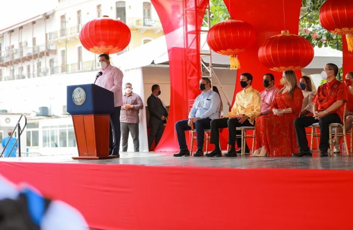 Vicepresidente Carrizo Jaén participa en actos del Año Nuevo chino y Festival de la Primavera