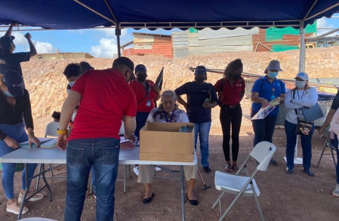 Miviot realiza censo para asignación definitiva de lotes a familias reubicadas en La Chorrera