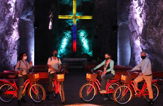 Recorra la Catedral de Sal de Zipaquirá con la nueva BiciExperiencia