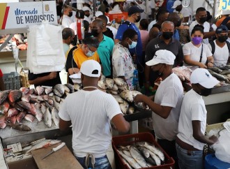 40 mil personas asistieron al Mercado de Mariscos el Jueves y Viernes Santo