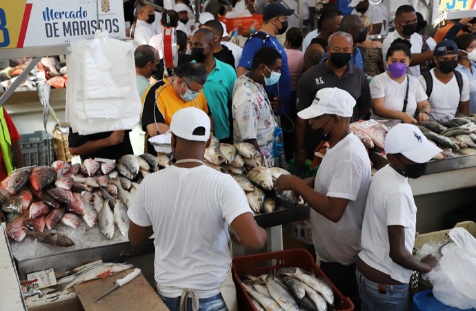 40 mil personas asistieron al Mercado de Mariscos el Jueves y Viernes Santo
