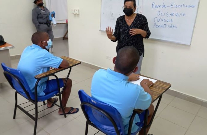 Más de 130 jóvenes en conflicto con la Ley Penal iniciaron año escolar 2022