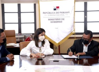 Toma posesión de su cargo el nuevo gobernador de la comarca Emberá-Wounaan