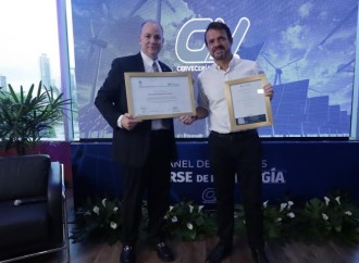 AES Panamá otorga Certificación de Energía Verde I-REC a Cervecería Nacional