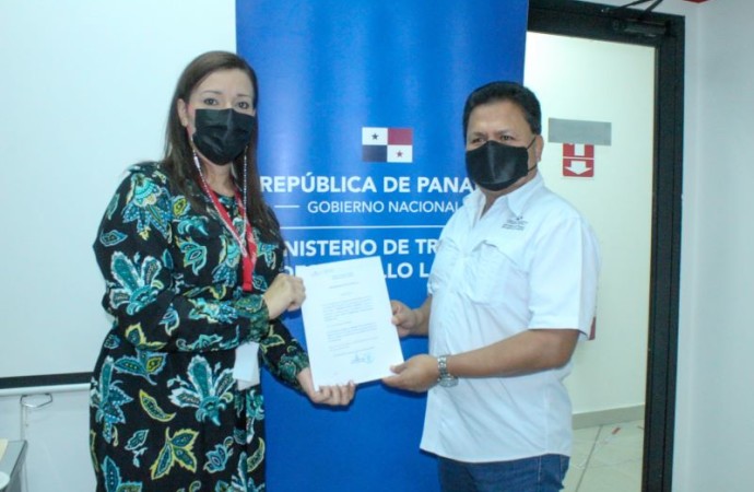 Mitradel certifica a Grupo Rey por inclusión de Personas con Discapacidad en su fuerza laboral