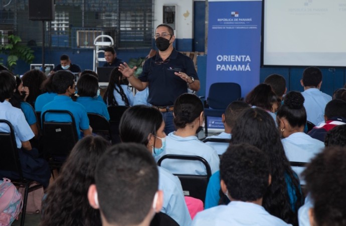 Más de 20 mil jóvenes se han orientado a través del programa Orienta Panamá del Mitradel