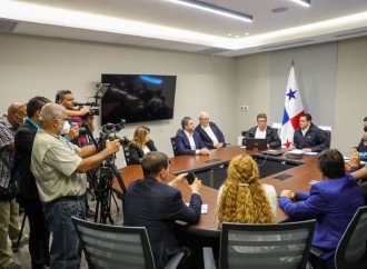 Vicepresidente Carrizo Jaén sostuvo conversatorio con corresponsales de prensa extranjera