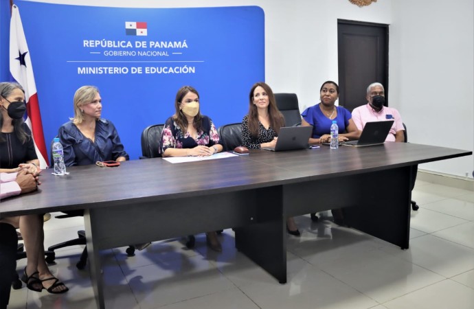 Copeme realiza cambio de coordinación general y apunta por una educación de calidad en Panamá