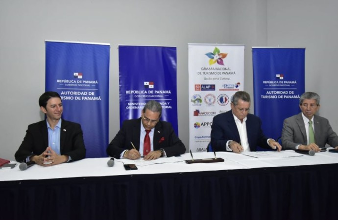 Miviot y Camtur firman un convenio de cooperación técnica para promover el turismo en Panamá