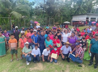 Meduca y la comunidad educativa del CEBG Barranco Adentro se reúnen para dar respuesta a compromisos adquiridos