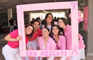 Club estudiantil de la Autónoma de Guadalajara concientiza sobre el cáncer mama