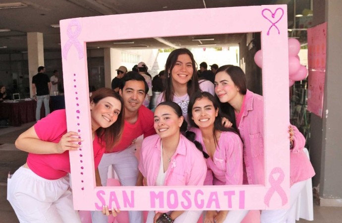 Club estudiantil de la Autónoma de Guadalajara concientiza sobre el cáncer de mama