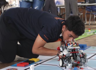 251 equipos panameños buscan ocho plazas para el Mundial de Robótica