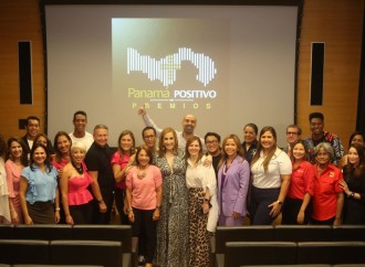 Premios Panamá en Positivo organiza rondas de encuentro entre jurados y nominados de la 8va edición