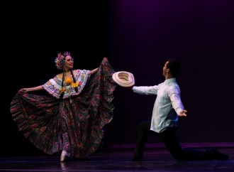 Brillan en escena la Pollera y el Montuno con el Ballet Nacional de Panamá