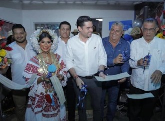 Vicepresidente Carrizo Jaén inaugura la Feria de La Chorrera